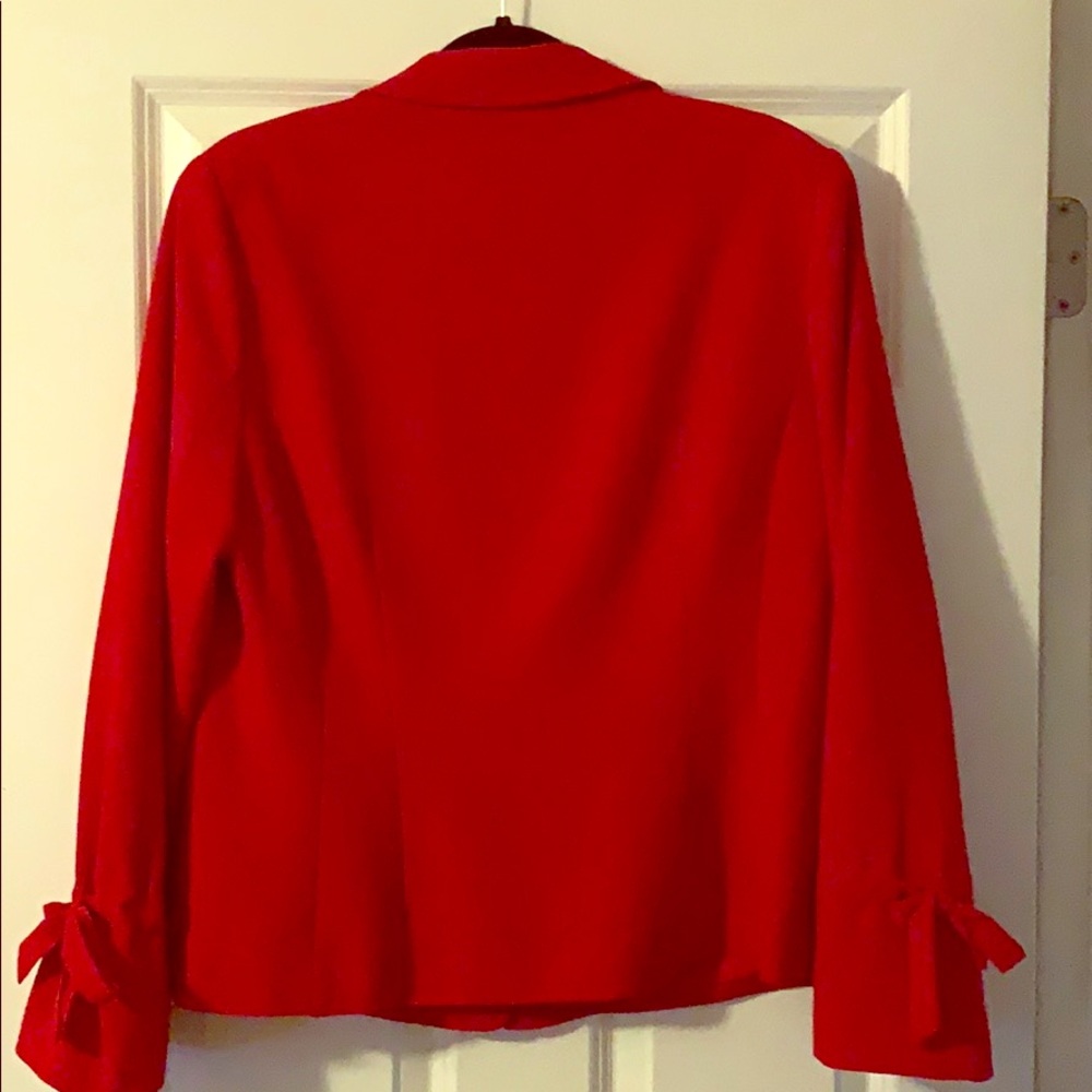 Blazer Red EUC - Picture 2 of 2